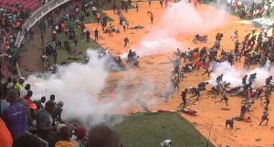 The authorities were overwhelmed by the huge crowds