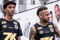 A photo of Robinho Jr and Neymar