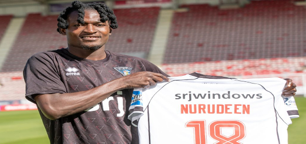 Nurudeen showcases his new jersey