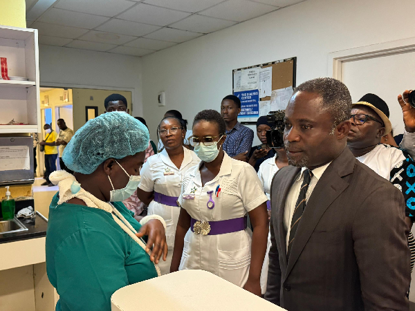 Health Minister visits Ridge Hospital after assault on nurse