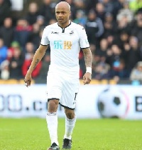 Dede's brace powered Swansea to the next round of the Carabao Cup