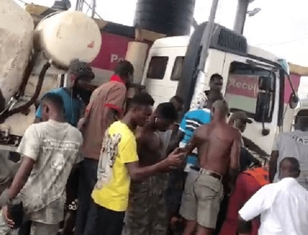 Tema tollbooth crash: Driver detained by police
