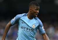 Nigerian Footballer Kelechi Iheanacho dedicate im hat-trick on Sunday to all mothers for di world