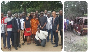 Members of the presidential press corps including some of the victims. [R] The accident vehicle