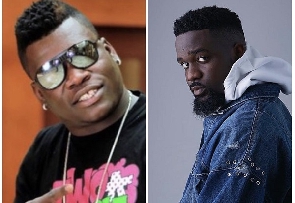 Castro (L), Sarkodie (R)