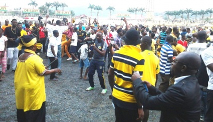 AshantiGold Supporters Union to boycott club because of owner Dr Frimpong