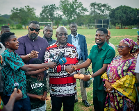 Minister for Food and Agriculture Eric Opoku (middle) has vowed to support Black Challenge