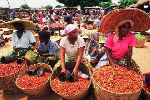 Market women cry to government to assist them with loans