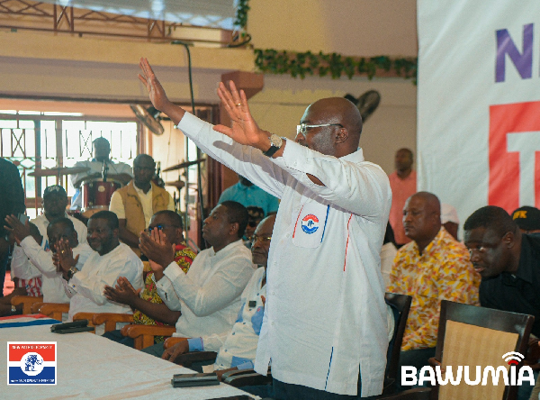 Ghana's former Vice President, Dr Mahamudu Bawumia resumes NPP thank you tour in Eastern Region