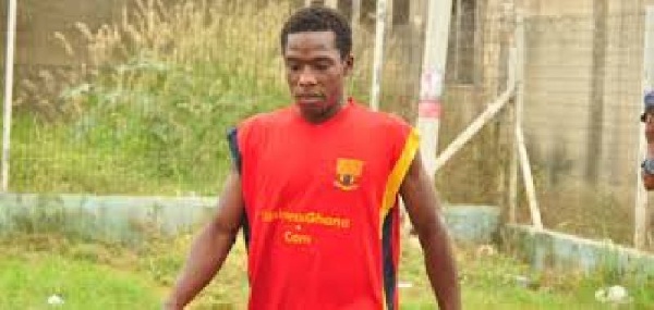 Hearts midfielder Emmanuel Sabahn-Laryea
