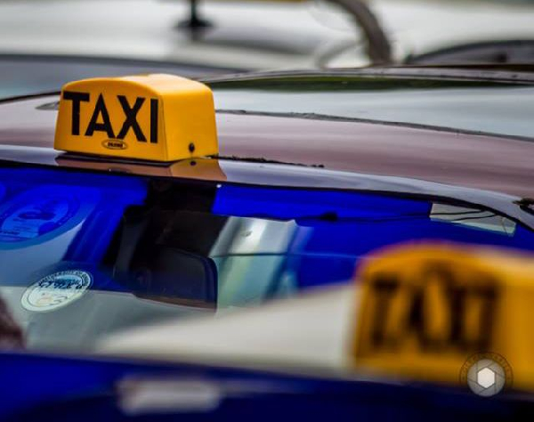 A taxi driver has lost his life in a tragic accident