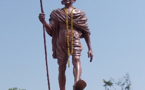 Statue of Mahatma Gandhi on campus of the University of Ghana