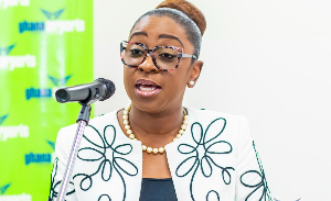 Yvonne Nana Afriyie Opare GACL  FotoJet(5)