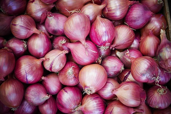 Ghana imports 70 percent of its onions