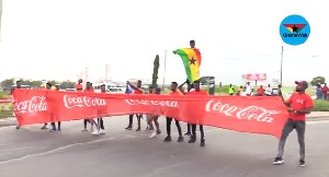 Coca-Cola organised flash mob with the World Cup anthem 