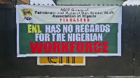 Foto of protest against Eni by some workers