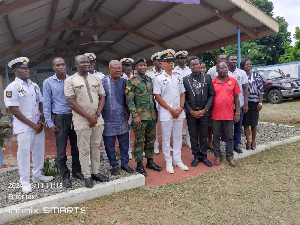 Some GJA members and Military officers in a group picture