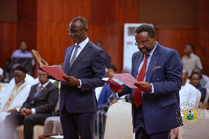 Dr. Johnson Asiama, Bank of Ghana Governor (Right) & First Deputy Governor, Dr. Zakari Mumuni (Left)