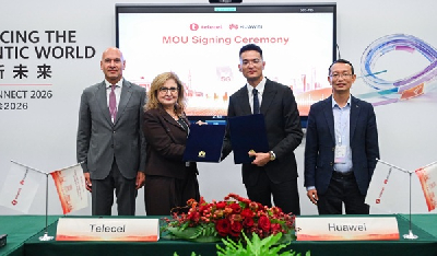 A group photo involving some staff from Telecel and that of Huawei