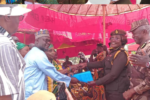 The Ejura Divisional Council has handed over 450 acre land to government