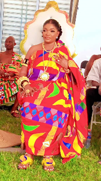 Nana Akosua Offeibea I has been installed as developmental Queen Mother of Senchi