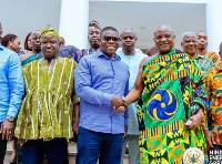 The minister in the midst of other stakeholders