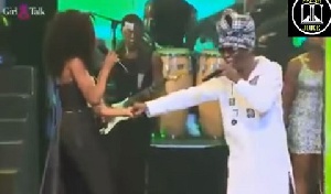 Kojo Antwi and Efya put up passionate performance at the 2016 edition of 