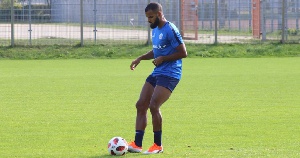 Phil Ofosu Ayeh In Rostock Training 1