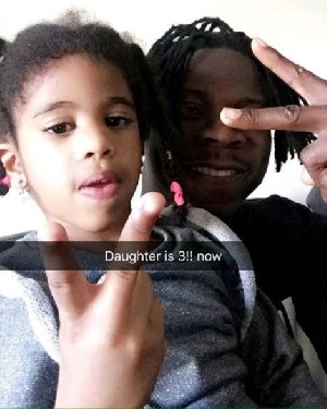 Stonebwoy with his daughter