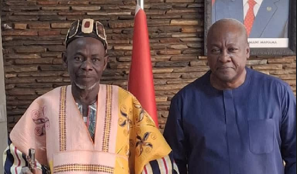 The Yagbonwura, Bii-Kunuto Jewu Soale I (L) with President John Dramani Mahama