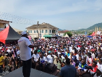 The crowd, mostly NPP grassroots members,  also included NPP bigwigs