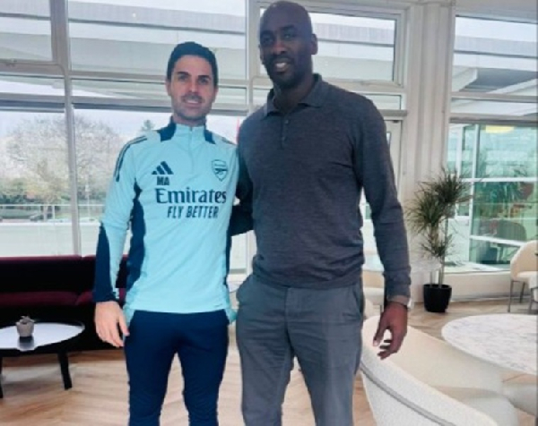 Arsenal coach Mikel Arteta met Otto Addo at the Emirates Stadium