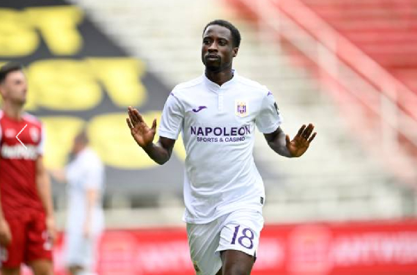 Midfielder Majeed Ashimeru