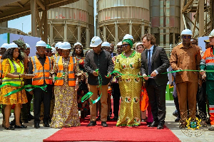 The plant has an annual production capacity of 1.5 million tonnes of environmentally friendly cement