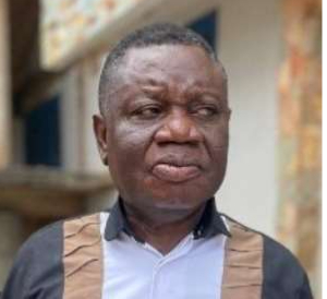 Frank Ayim Damptey, Chairman Of The Governing Board Of Abomosu STEM Senior High School.png