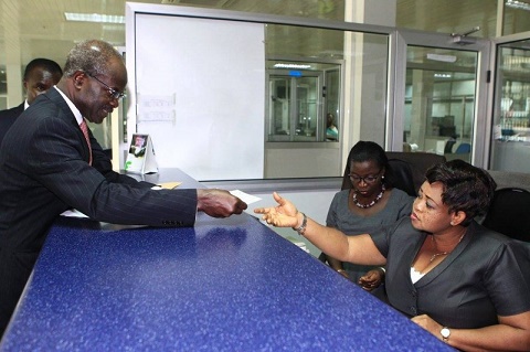 Papa Kwesi Nduom paying his tax