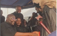 Vice President, Dr. Mahamudu Bawumia shaking hands with Ajagurajah at a funeral