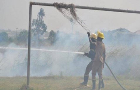 Firemeen working to douse fire