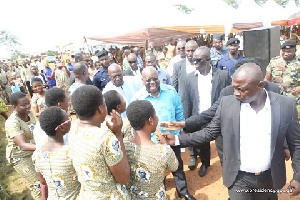 President Akufo-Addo interacting with some senior high school students