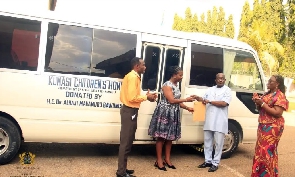 Ashanti Region Minister Simon Osei-Mensah presented the bus on behalf of Bawumia