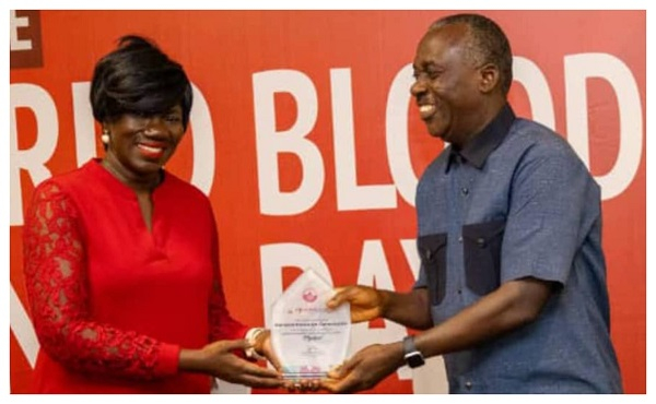The insurance industry’s blood donation campaign focused on saving lives