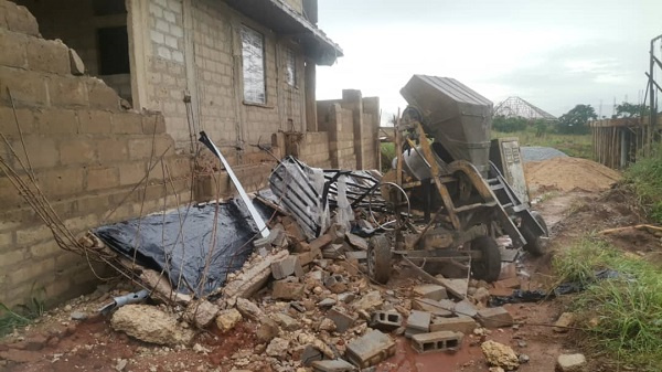 n-r-6-storey-building-on-uds-campus-collapses