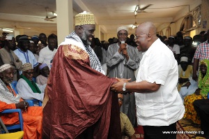Nana Akufo-Addo interacting with Tafo Zongo Chiefs