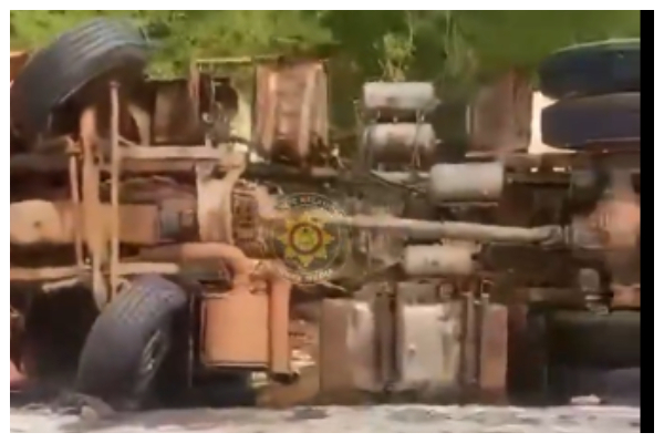 The overturned fuel tanker at Dominasi Toboasi on the Mankessim–Fosu road