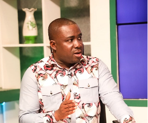 Akwasi Nsiah is the Host of Badwam on Adom TV Akwasi Nsiah is the Host of Badwam on Adom TV