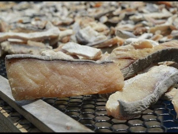 ama-public-health-officers-seize-maggot-infested-salted-fish