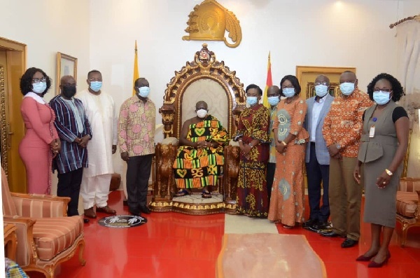 The Asantehene, Otumfuo Osei Tutu II with the Board of Trustees and Management of SSNIT
