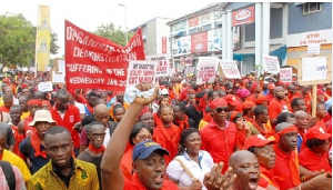 Old photo of organised labour members protesting