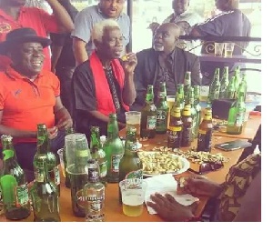 The Actors were captured drinking at the funeral