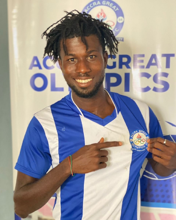 Great Olympics signs Young Apostles defender Solomon Adomako